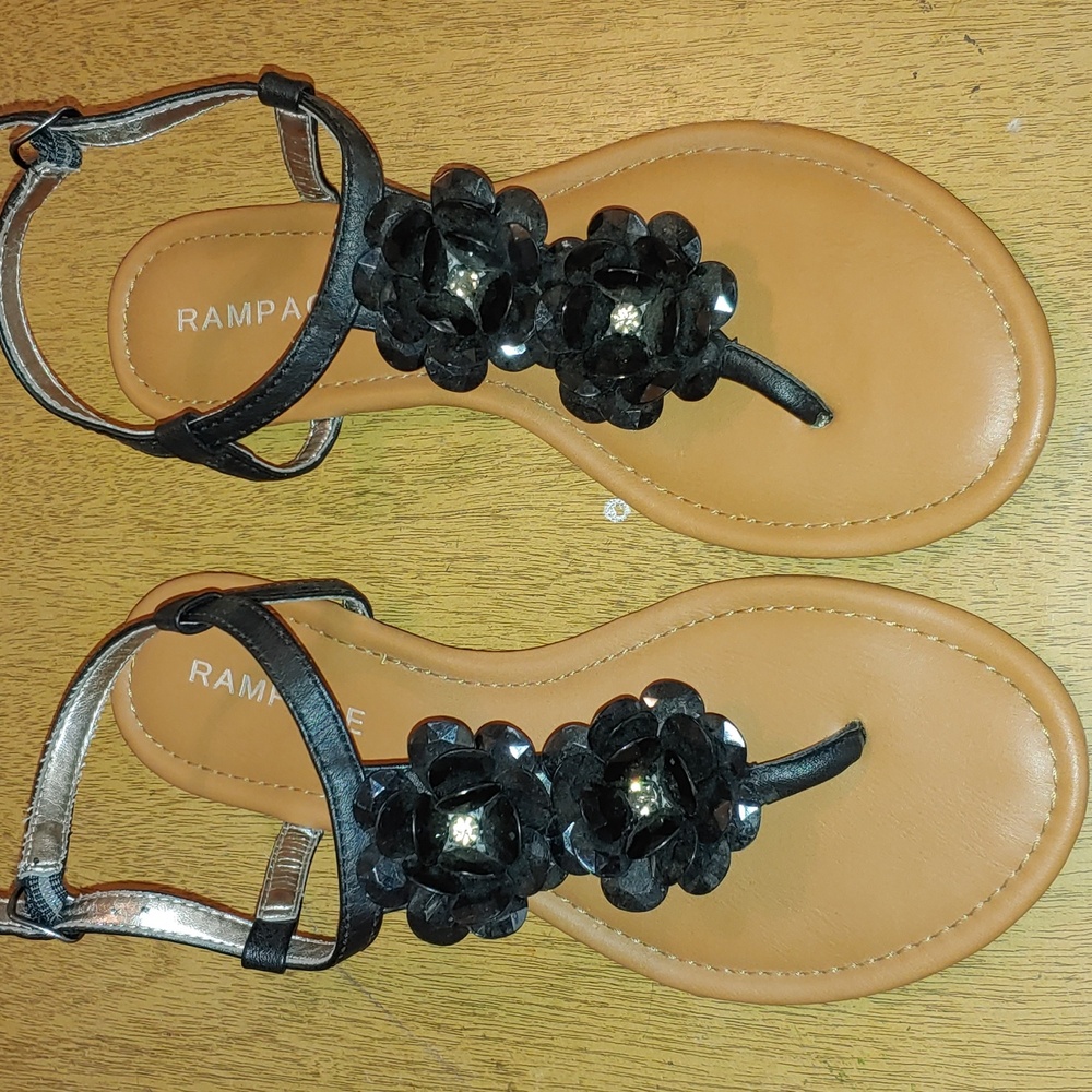Rampage sandals size 8